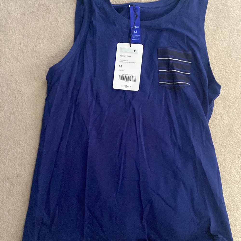 NWT Kit & Ace tank size M